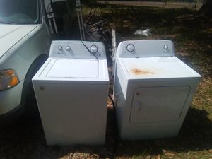 Photo Like new Amana washer/ Amana dryer with a few yrs runs excellent. Willing to deliver in Perry fl