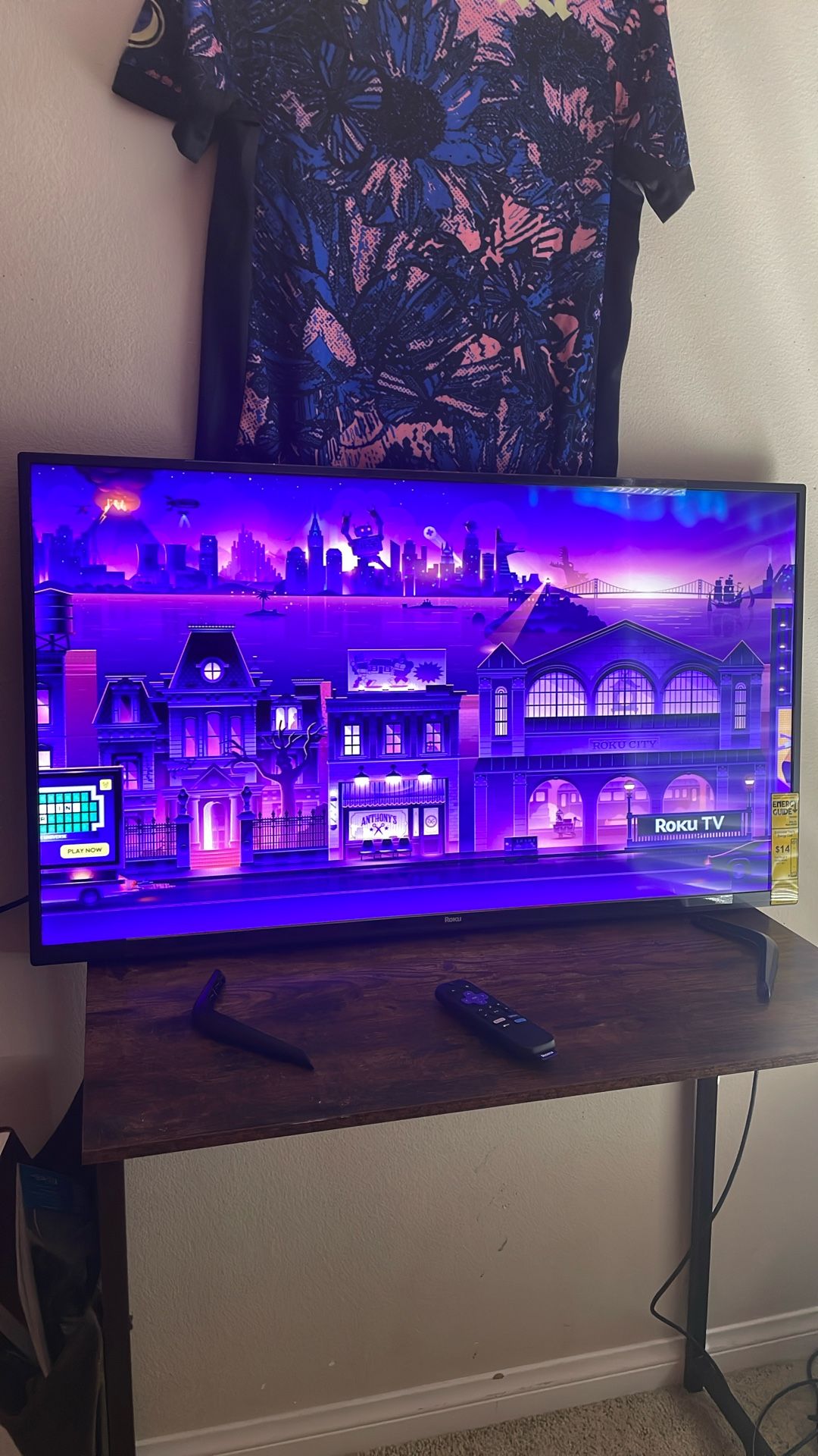 Roku 40” Select Series Full HD Smart Tv