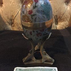 Antique Color Egg With Stand