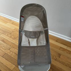 Baby Bjorn Bouncer