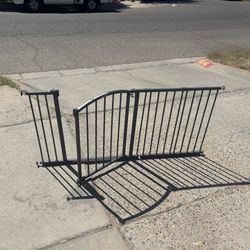 Summer Metal Expansion 52" by 26 "