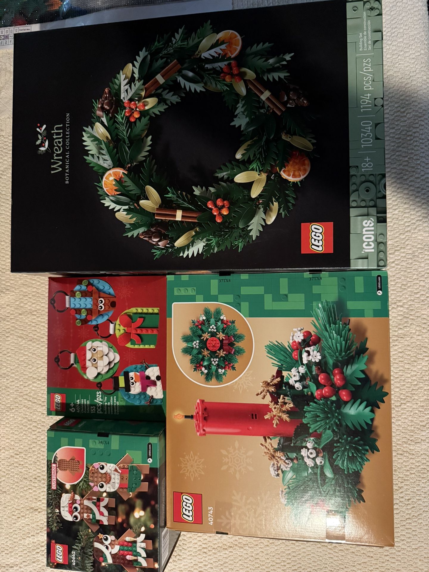 Christmas Themed Lego Sets (4)