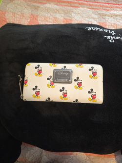 Wallet Disney