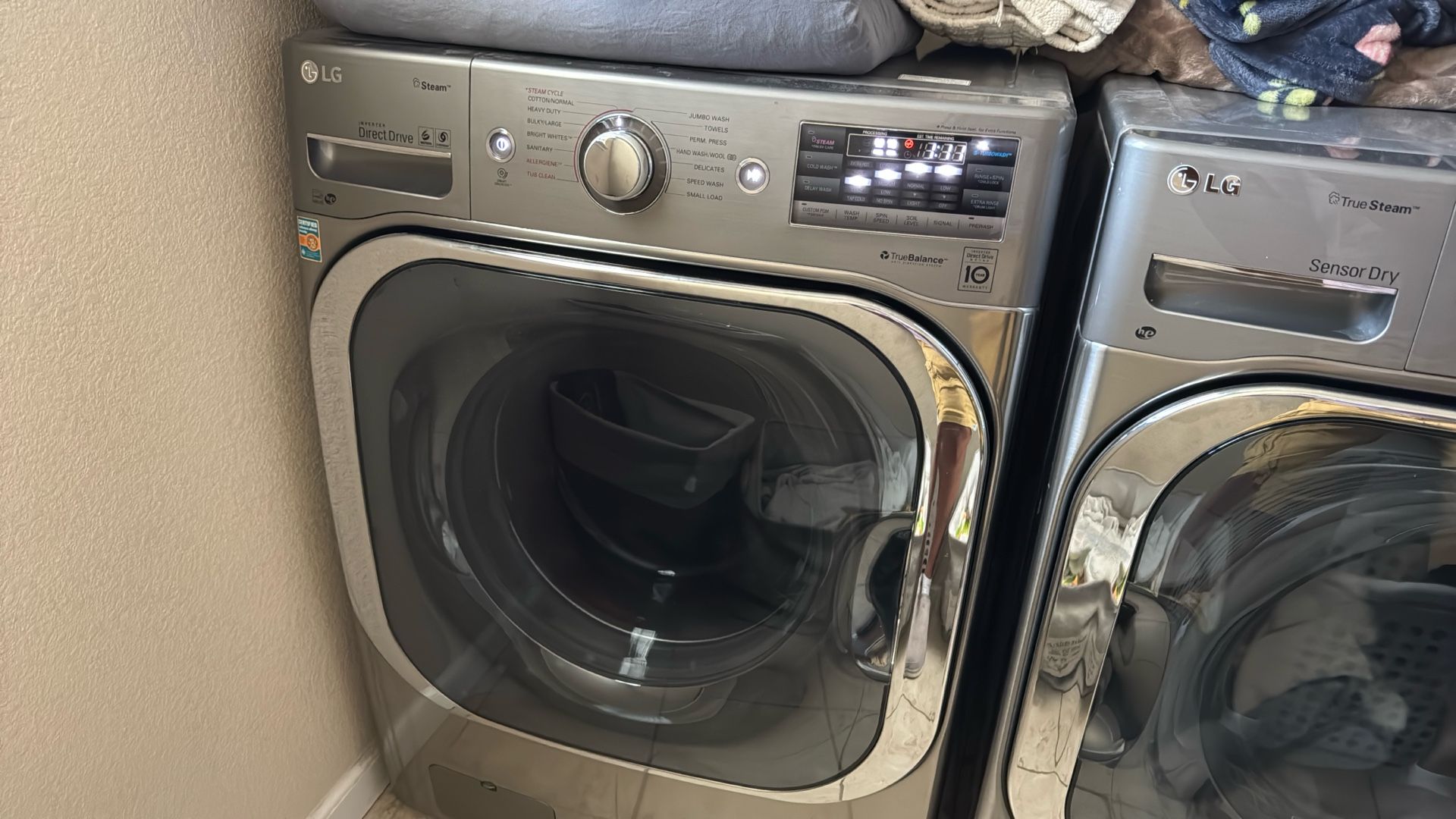 LG Super Capacity Steam Washer and Electric Dryer