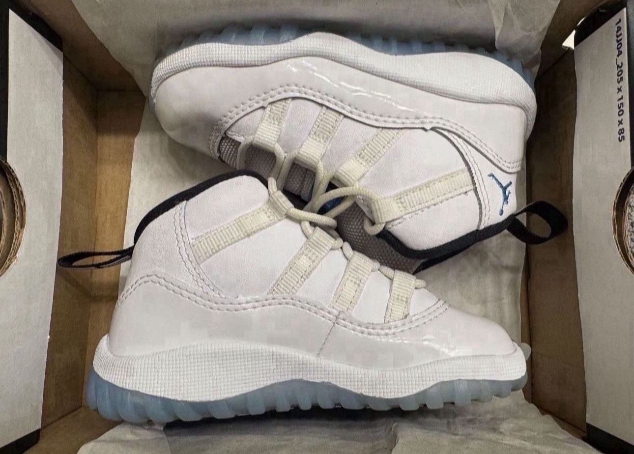 Air Jordan Retro 11s (Legend Blue) Toddler 7c (PRICE IS FIRM) No Trades