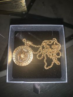 COOL CHAIN NECKLACE 🐺 (Make an offer)