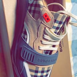 Burberry Shoes 