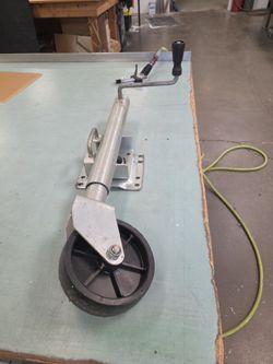 Trailer jack