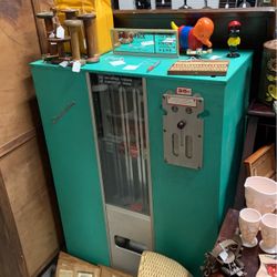 Vintage Machine 35 Cent 