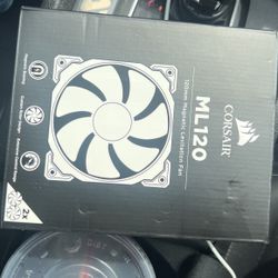 Corsair Ml120 Magnetic Fan