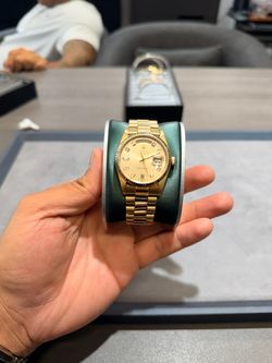 Rolex day date 36mm Diamond dial double quickset diamond baguette dial