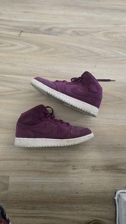 Jordans 6.5Y