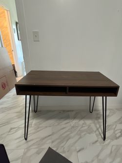 Computer desk with storage