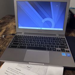 Samsung Chrome Book 4