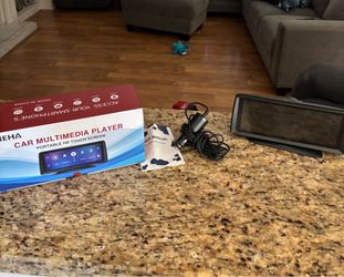 Hieha touch screen gps and car play multimedia player