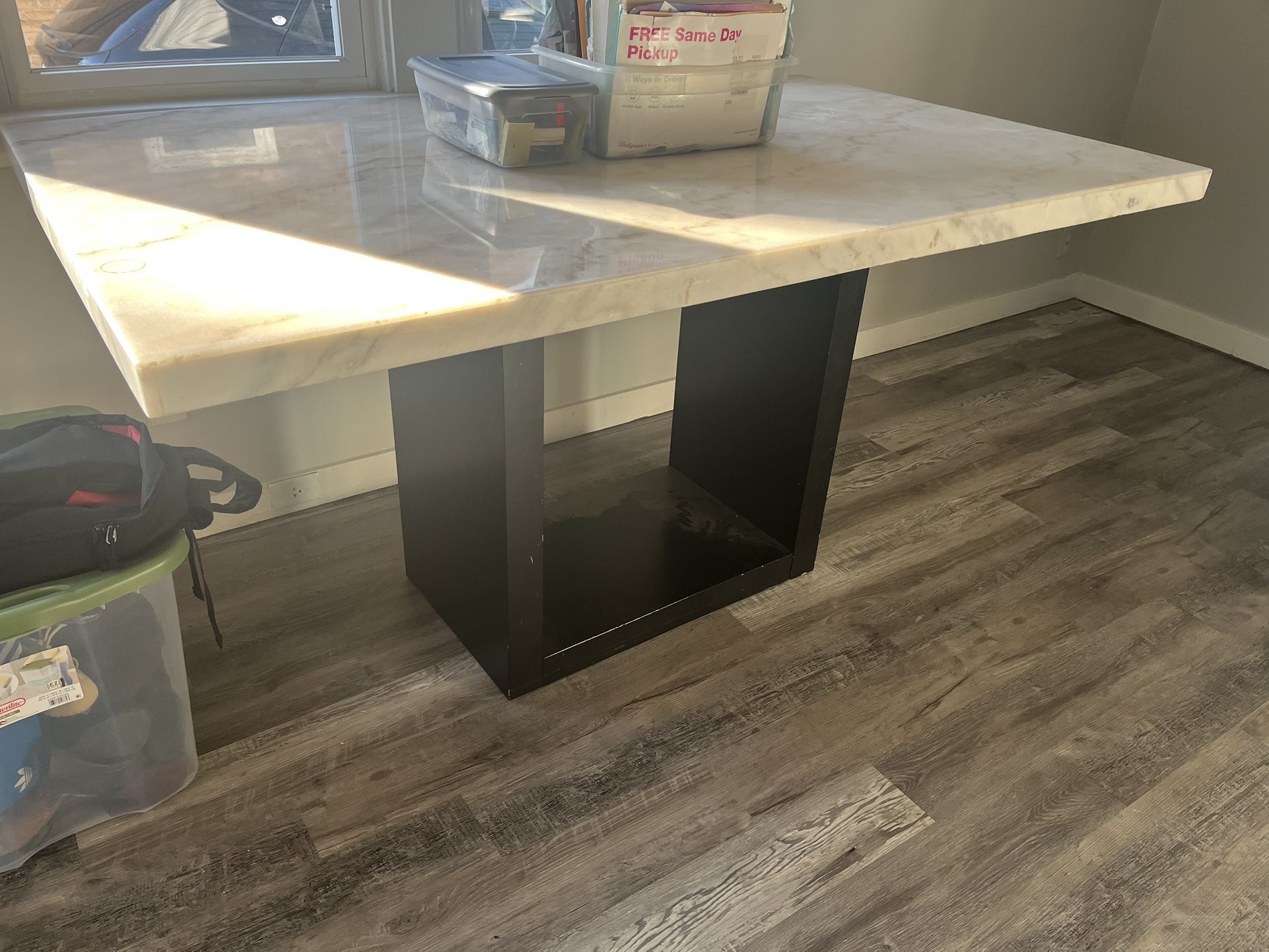 Table Set