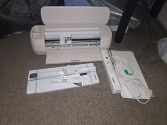 Cricut maker 4 machine