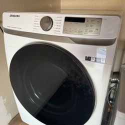 SAMSUNG SMART GAS DRYER 7.5 w/sanitize+
