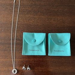 Tiffany Necklace & Earring Set 