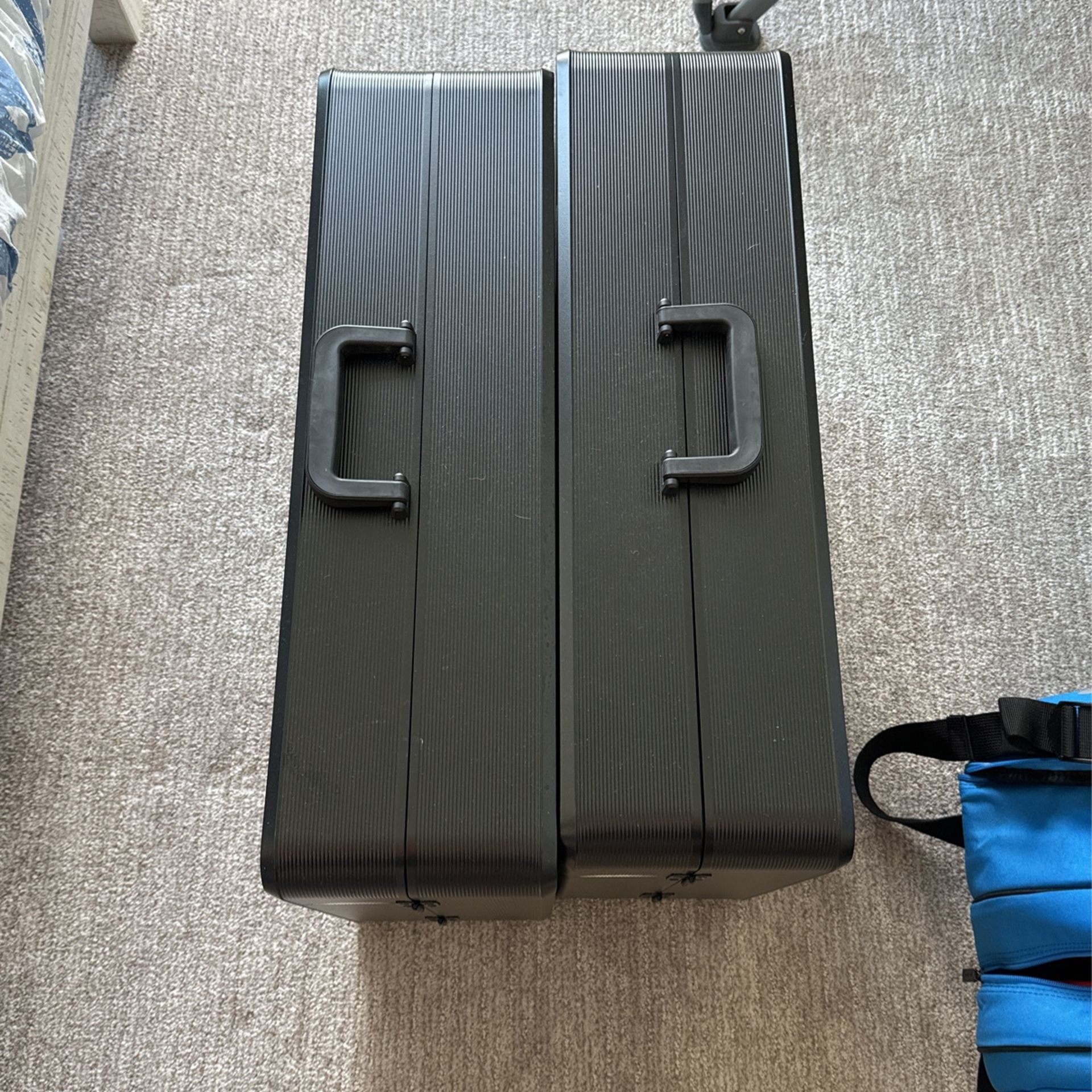 Set Of 2 Storage Containers 