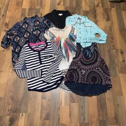 Women’s Size Medium Bundle Deal