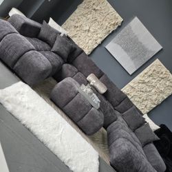 ✨️ Sectionals, 2pc Sofas ✨️ Furniture Queen Bedrooms, Dining Avail