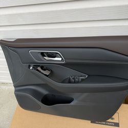 2022 Nissan Rogue front passenger side door panel OEM