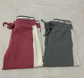 pink xs sweatpants.