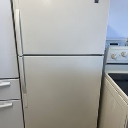 Beige Top And Bottom Fridge 