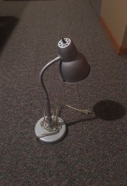 Desk lamp