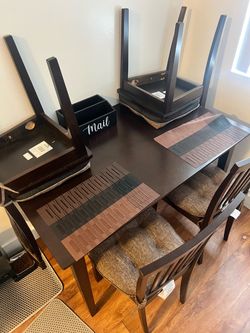 Kitchen table
