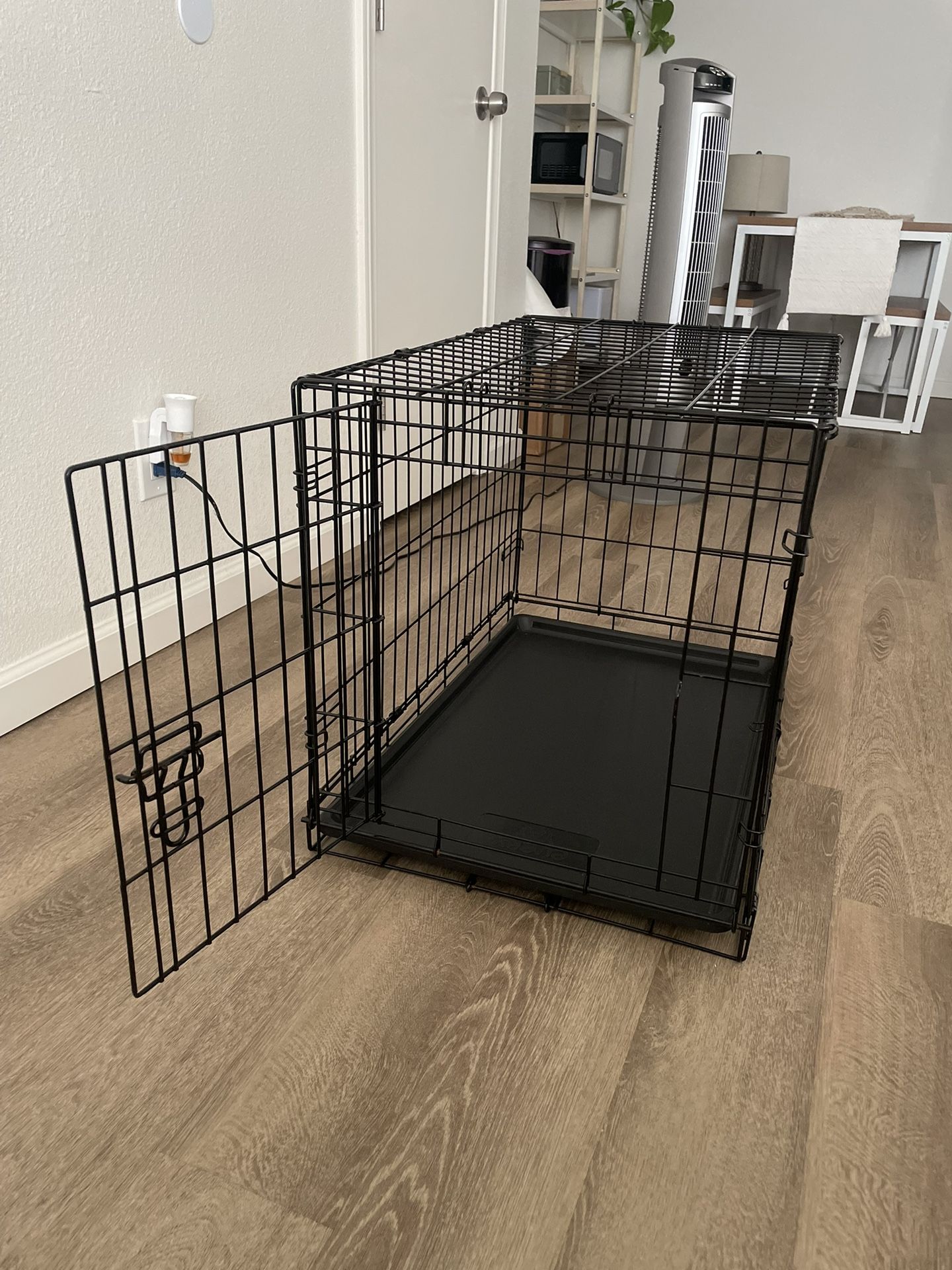 Dog crate 