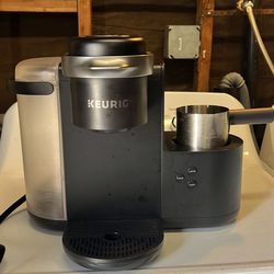 KEURIG LATTE MAKER- WORKING/TESTED!