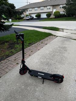 iScooter i9 Electric Scooter (Read Description)