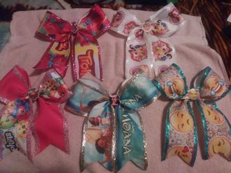 Big big new bows $8 each