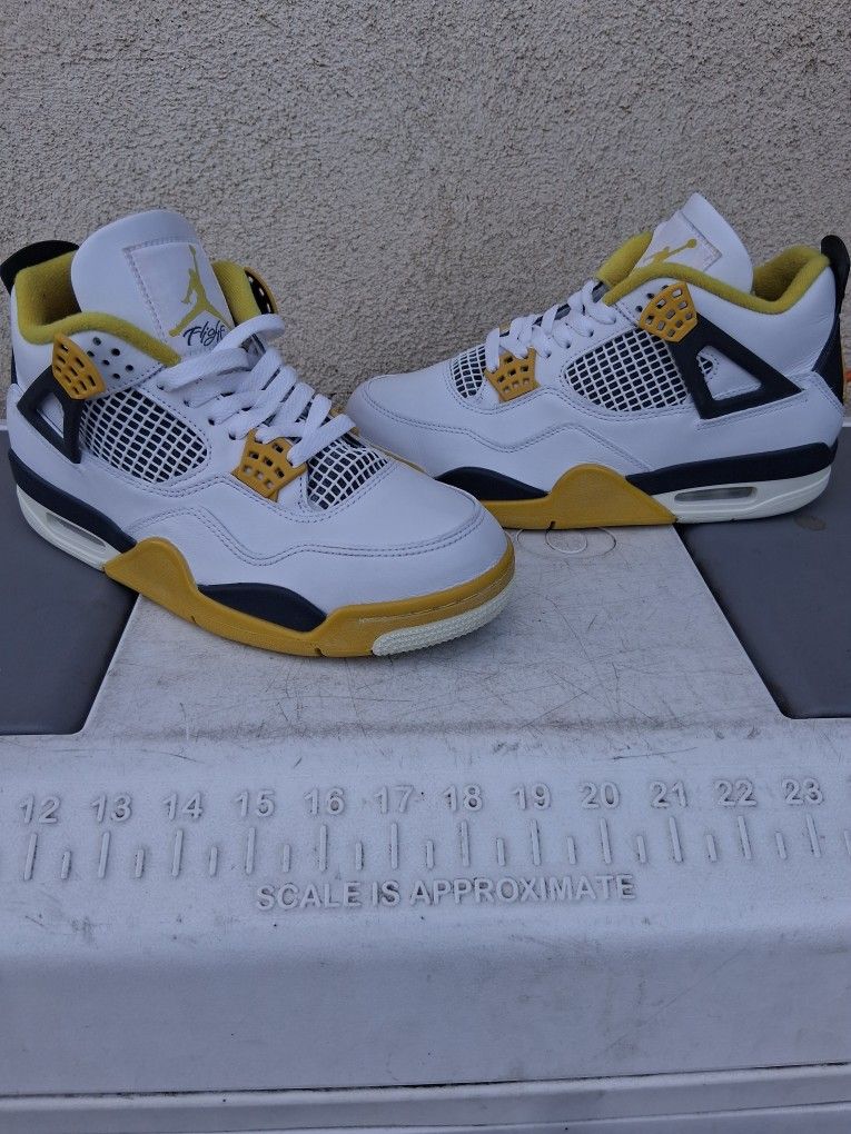 Jordan Retro 4