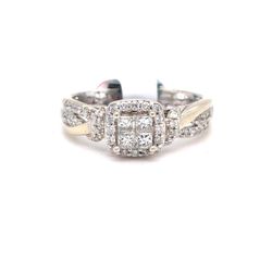 10Kt White Gold Halo Diamond Ring 4.40g Size 7 140256