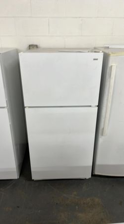 Kenmore Top Freezer Fridge – White, clean inside, 19 cu ft