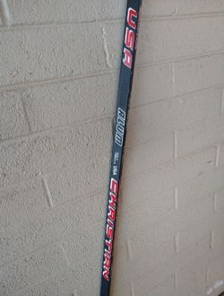 Easton RH Pro Stock Hockey Sticks for Sale in Yorba Linda, CA - OfferUp