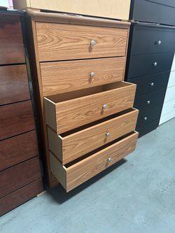 Five drawers dresser / 5 drawers dresser
