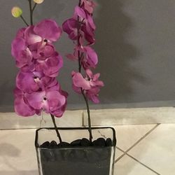 Glass Vase With Faux Orchid Flowers 