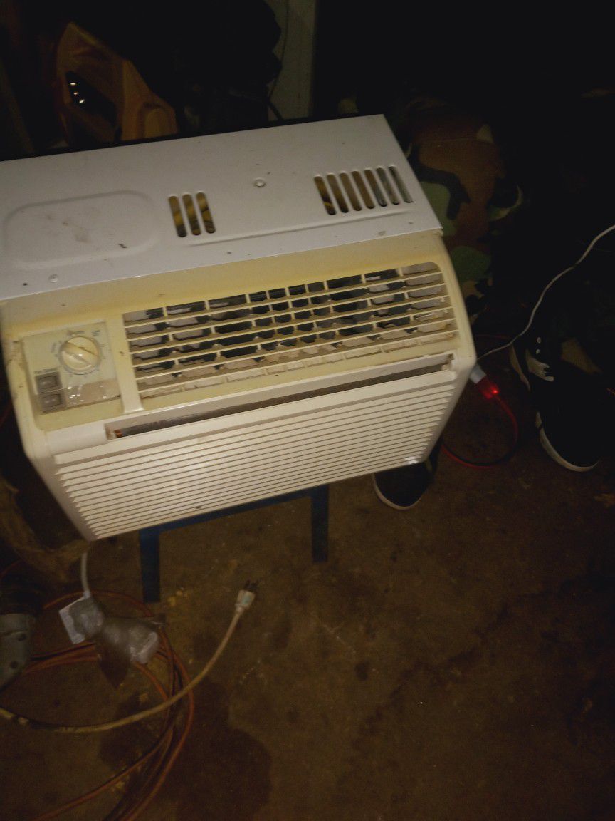 Air Conditioner Window Unit LG