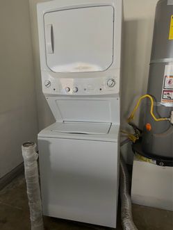 GE Stacked Washer Dryer Unit