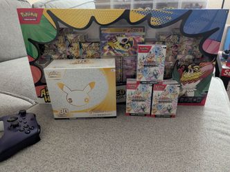 Pokemon Center 30th celebration Etb