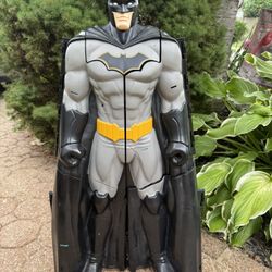 Batman Tech Cave 2021 Spin master 
