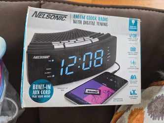 Nelsonic clock radio