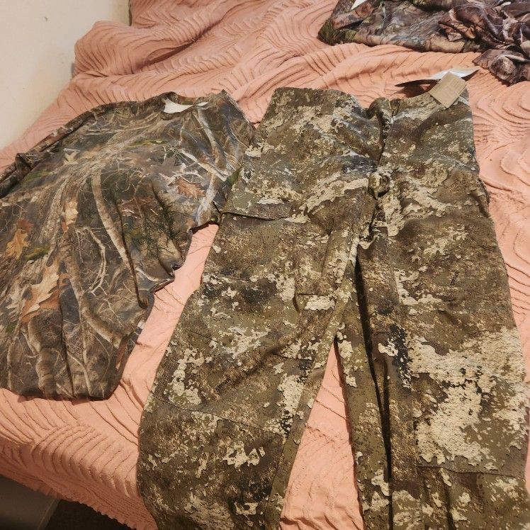 HUNTING GEAR BLOWOUT – NEW Stratas Silent Hide pants + full kit – $100 CASH TODAY ONLY