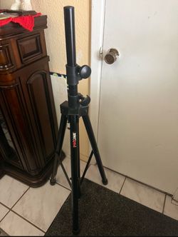 Proline speaker stand