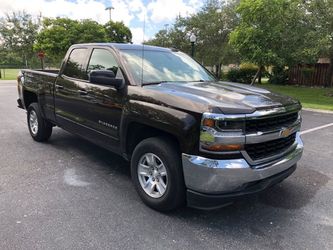 2018 CHEVROLET SILVERADO 1LT , BAJAS MILLAS GARANTÍA..