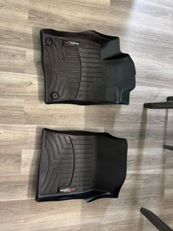 WeatherTech DigitalFit Floor Mats – 2020 Honda Civic Hatchback – Like New